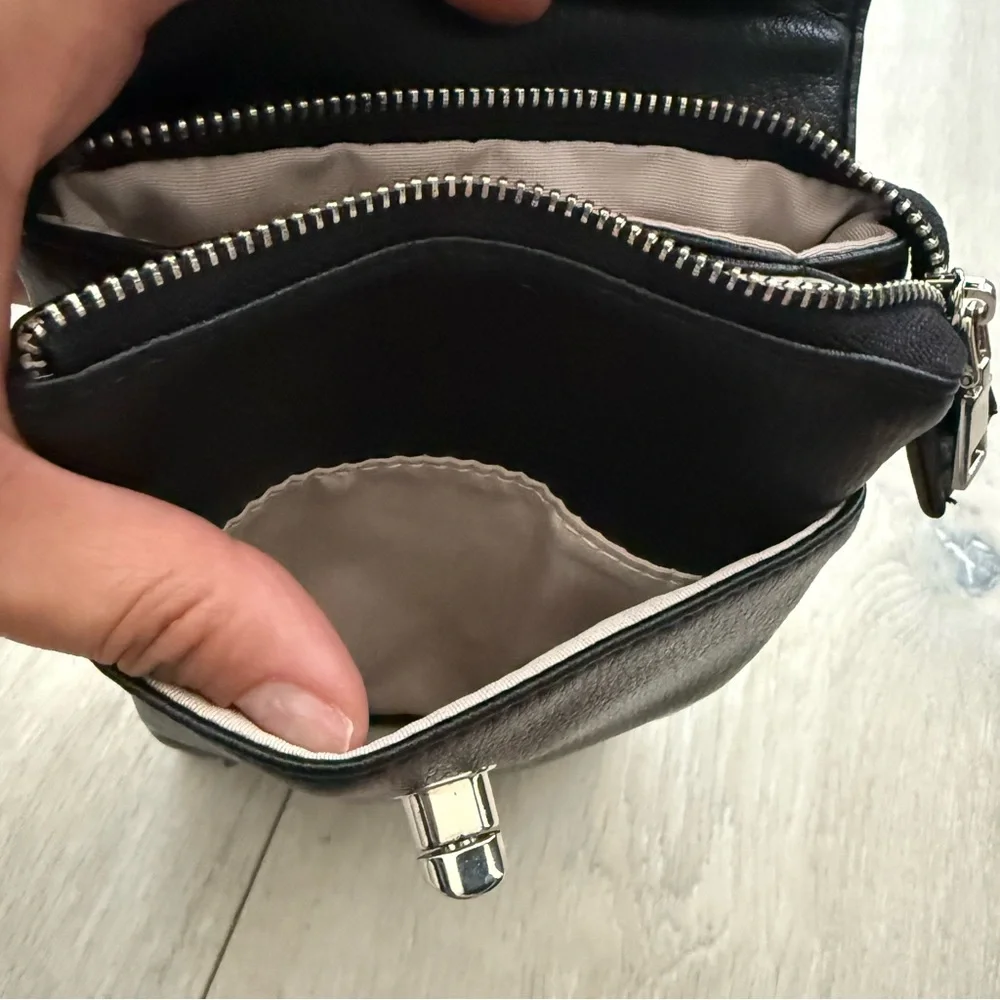 Black Leather Phone Pouch case